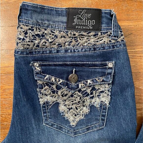 Love Indigo Bootcut Embordered Denim Jeans Women Size 10 - Picture 4 of 11